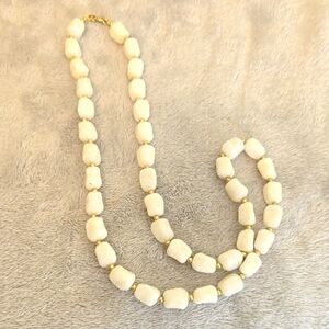 #093 TRIFARI Vintage White and Gold Beaded Necklace